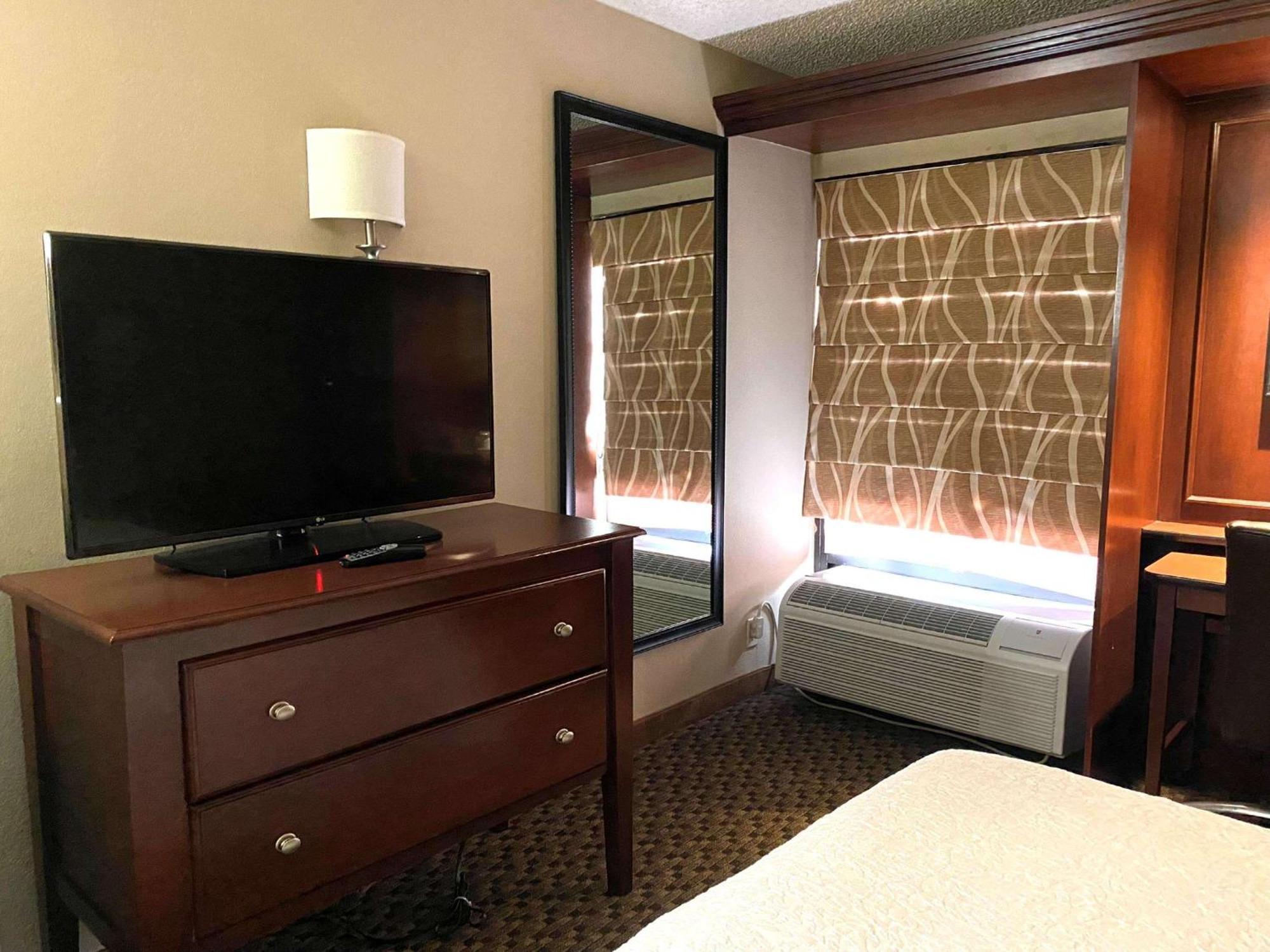 The Addison Hotel Surestay Collection By Best Western Kültér fotó